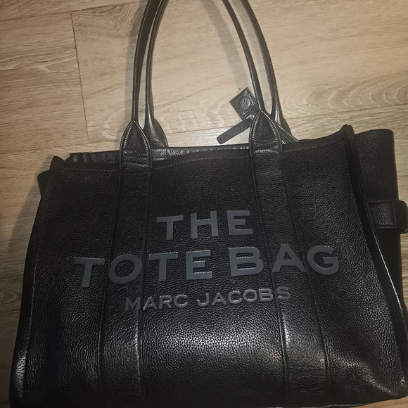 Marc Jacobs Black Leather Tote Bag - Picture 1 of 4